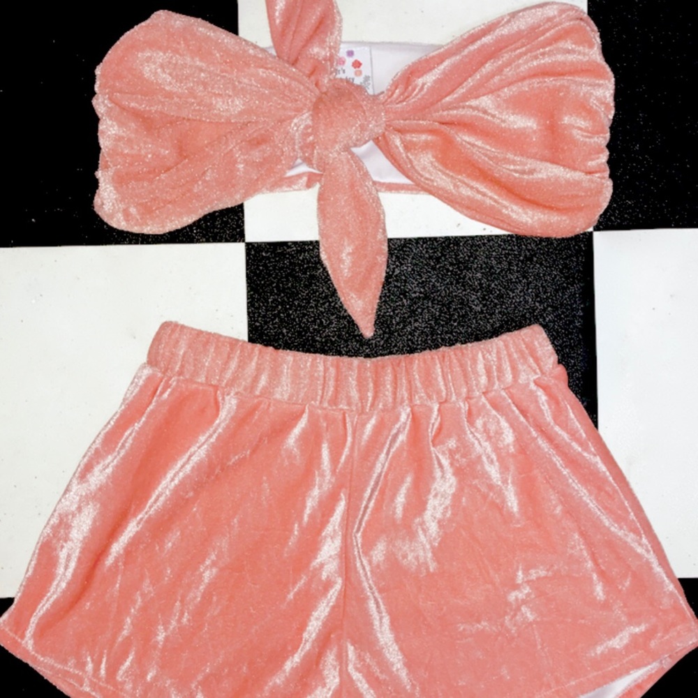 Omighty velvet baby set